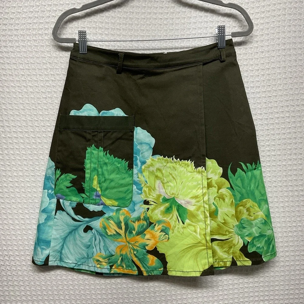 The Kit Cargo Skirt Floral‎ Beach Olive Iris Organic Cotton Twill NWT